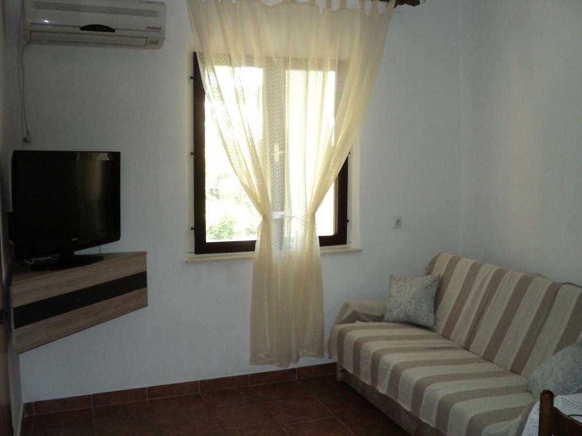 Apartment Martina Биоград-на-Мору Экстерьер фото