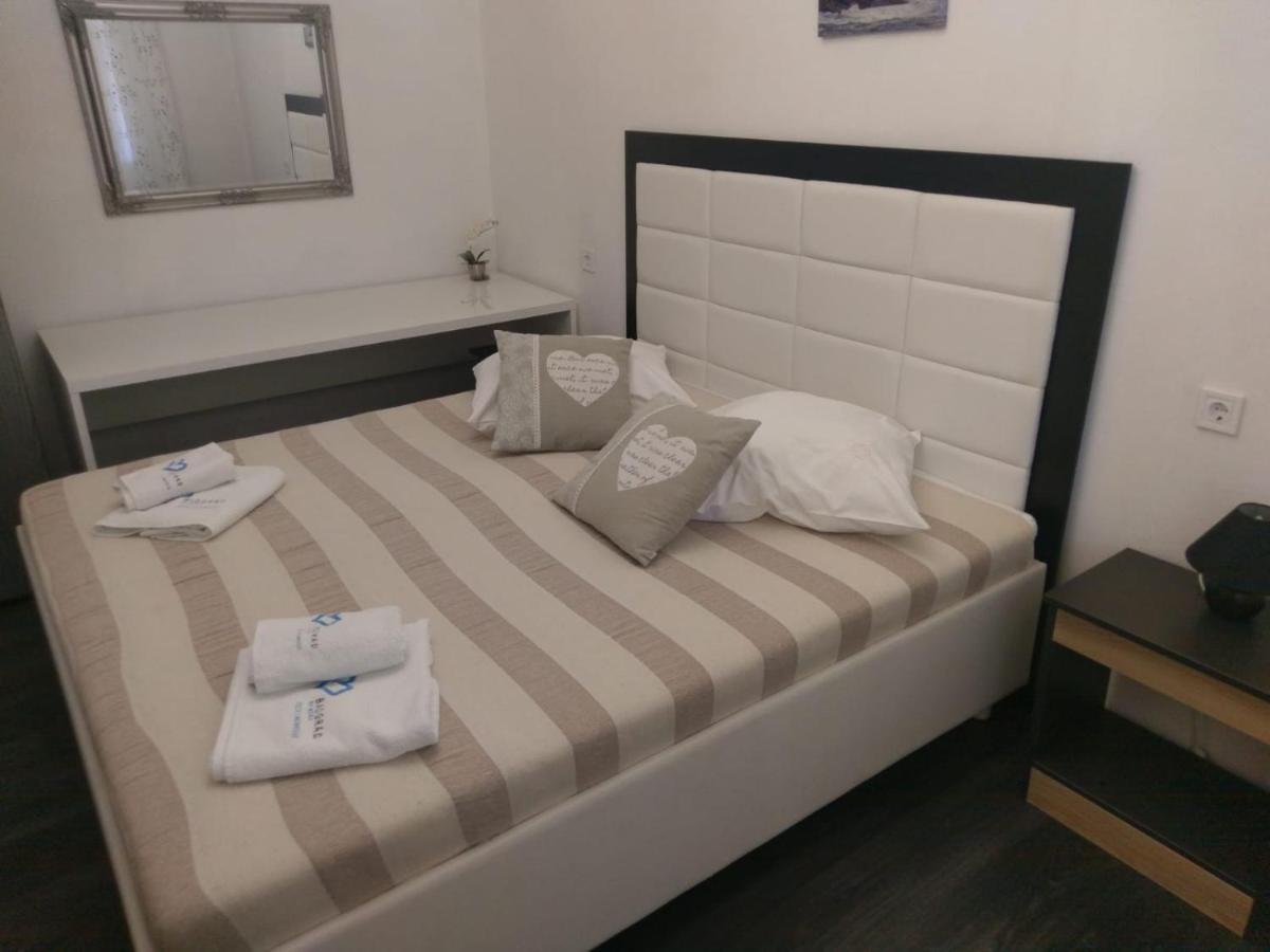 Apartment Martina Биоград-на-Мору Экстерьер фото