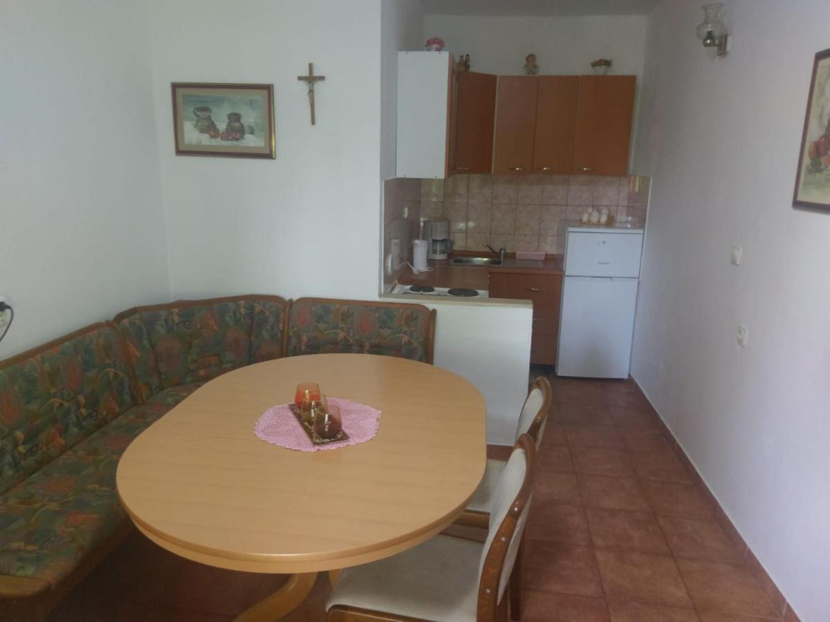 Apartment Martina Биоград-на-Мору Экстерьер фото